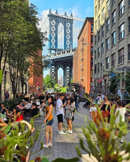 From Manhattan: 5-Hour Bronx, Queens, and Brooklyn Bus Tour - The guides make the difference