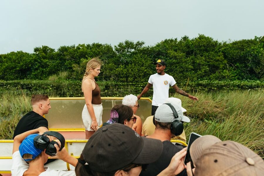 From Miami: Everglades Airboat Ride and Nature Walk - Who should book this experience?