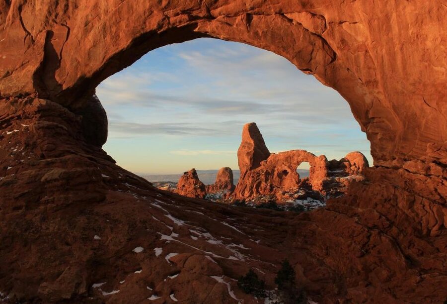 From Moab: Half-Day Arches National Park 4x4 Driving Tour - Eye of the Whale Arch adds a different shape