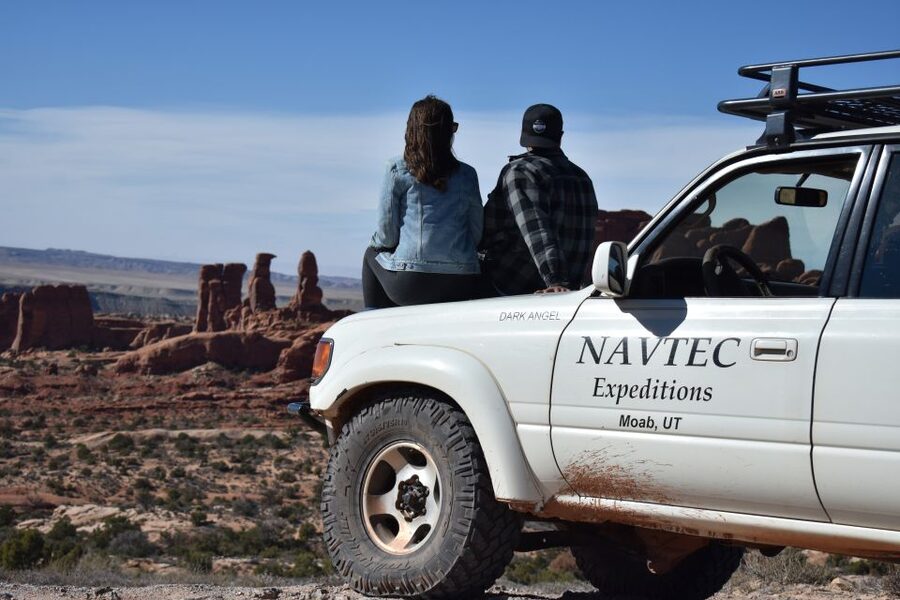 From Moab: Half-Day Arches National Park 4x4 Driving Tour - Dinosaur tracks and the old cowboy trail
