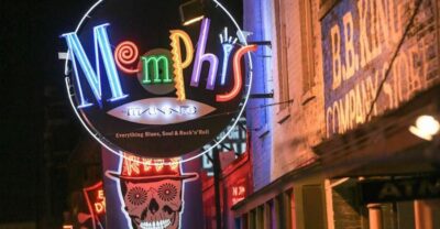 From Nashville: Memphis Tour with Graceland VIP Access