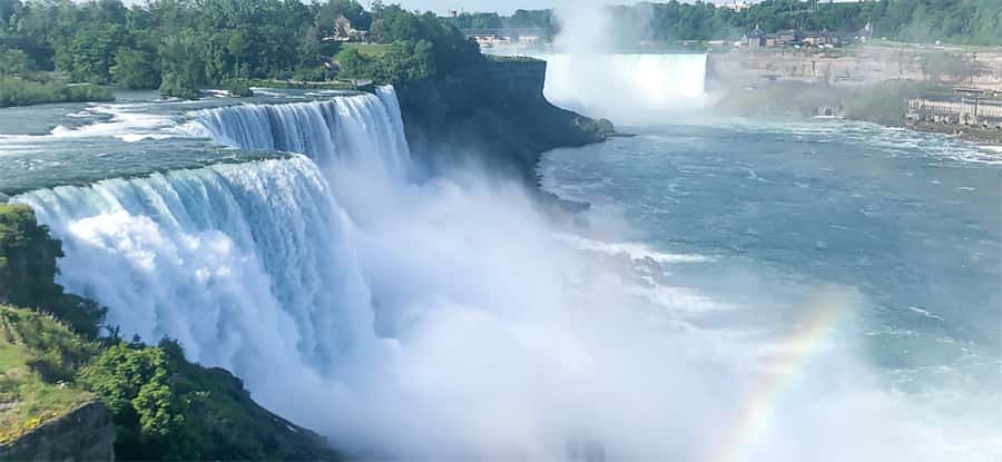 From NYC: 1-Day Niagara Falls Tour - Goat Island and Bridal Veil Falls