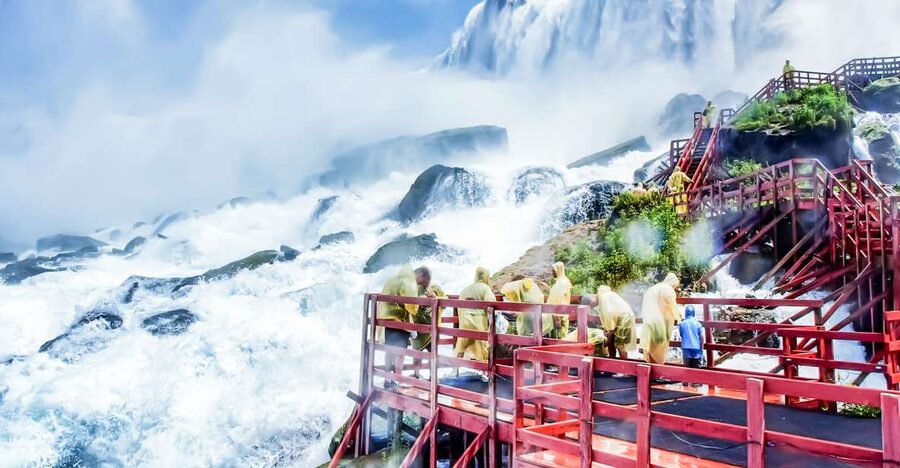 From NYC: 1-Day Niagara Falls Tour - Who should choose this Niagara Falls tour?