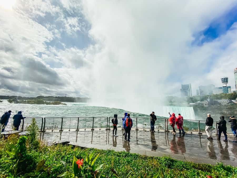 From NYC: 1-Day Niagara Falls Tour - The overnight ride from Times Square