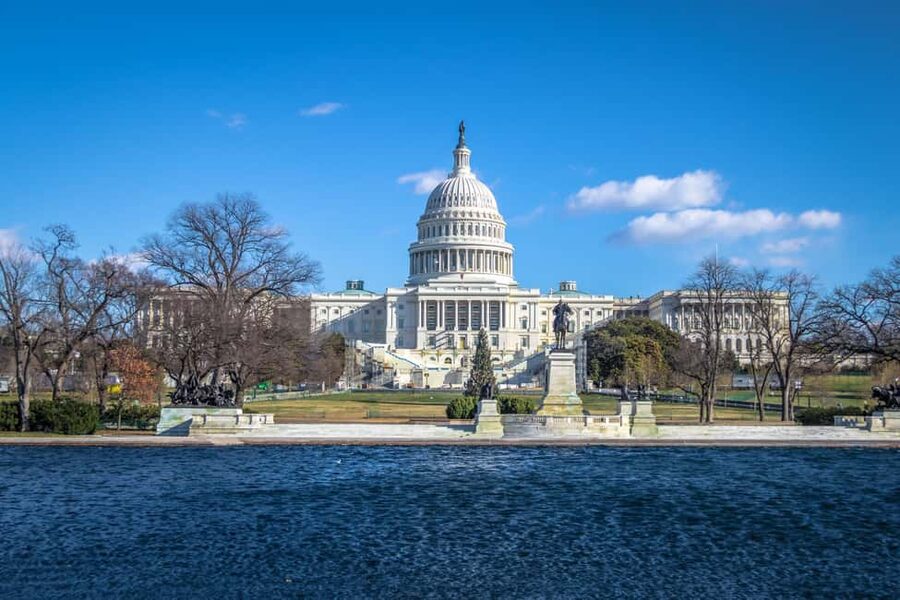 From NYC: Washington Highlights Guided One Day Tour - The Marine Corps Memorial and the Potomac crossing
