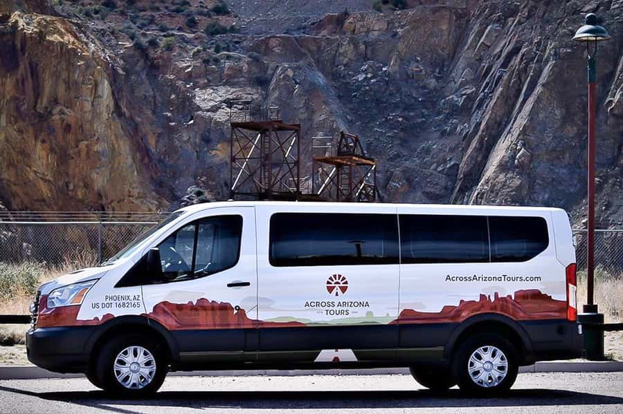 From Phoenix: Grand Canyon, Sedona, and Oak Creek Day Trip - Oak Creek Canyon, the scenic middle act
