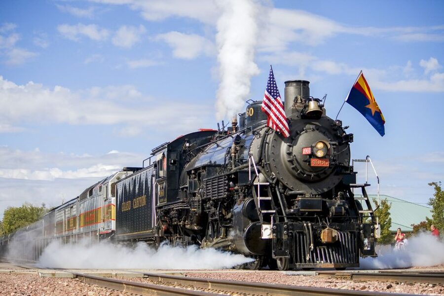 From Williams: Grand Canyon Railway Round-Trip Train Ticket - Why take the train from Williams?