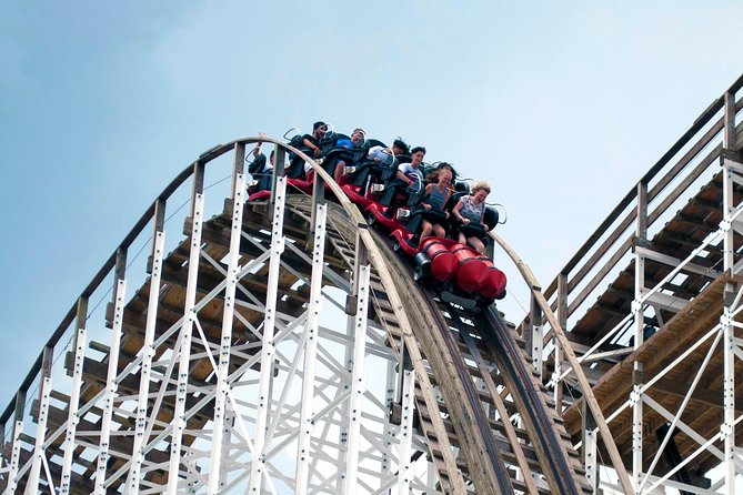 Fun Spot America Theme Parks- Kissimmee - Mine Blower and the wooden-coaster choice