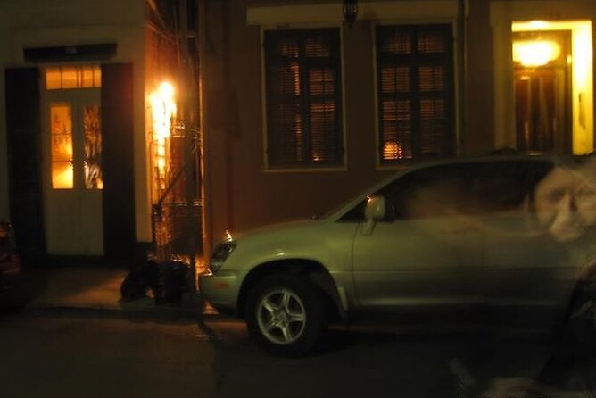 Ghost and Vampire Walking Tour Of The French Quarter - What the guides add to the experience
