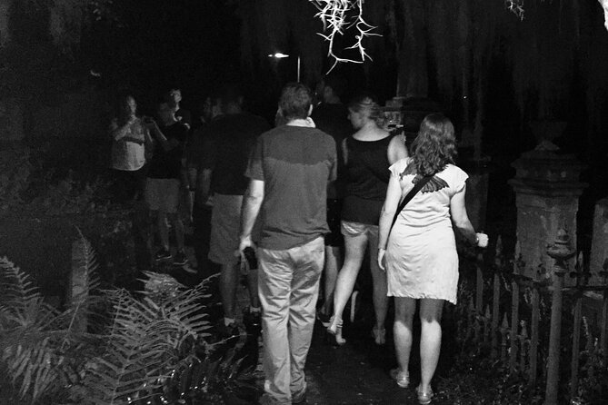 Ghosts of Charleston Night-Time Walking Tour with Unitarian Church Graveyard - How frightening is the tour?