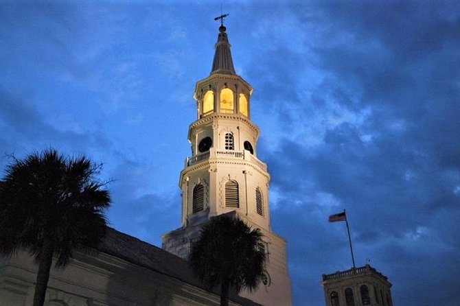 Ghosts of Charleston Night-Time Walking Tour with Unitarian Church Graveyard - Practical advice for a smoother evening