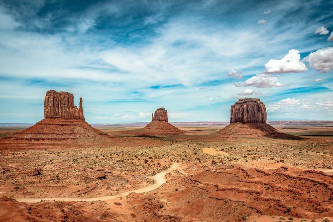 Grand Canyon, Bryce, Zion, Antelope Canyon, Monument Valley 3 Day Tour - Lower Antelope Canyon with a Navajo guide