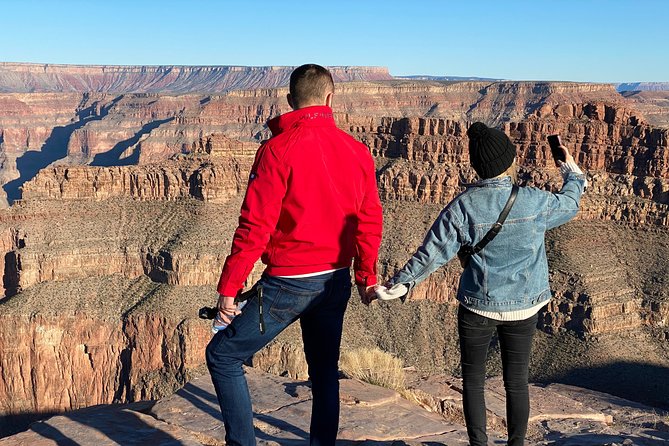 Grand Canyon + Hoover Dam View + WiFi (Skywalk/lunch options) - Eagle Point and the optional Skywalk