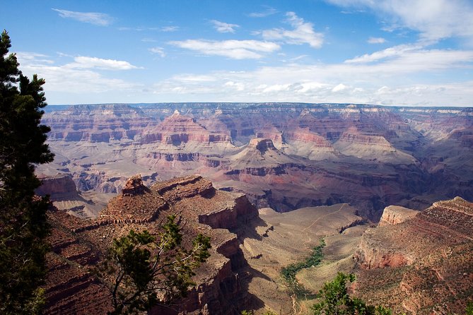 Grand Canyon Landmarks Tour by Airplane with Optional Hummer Tour - Why the Grand Canyon looks different from the air