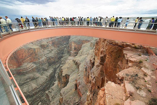 Grand Canyon West + Hoover Dam Photo Stop + Optional Skywalk Tour - Why Grand Canyon West works as a Las Vegas day trip