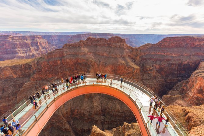 Grand Canyon West, Hoover Dam Stop, Breakfast, Lunch & Skywalk - Breakfast at the Omelet House starts the day right