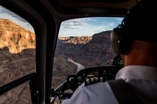 Grand Canyon West Rim Luxury Helicopter Tour from Las Vegas - Comfort, Seating, and Practical Details