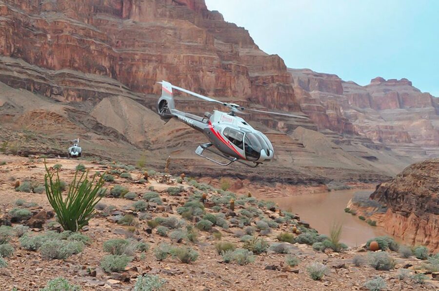 Grand Canyon West: West Rim Helicopter Tour with Landing - Flying back through the canyon walls
