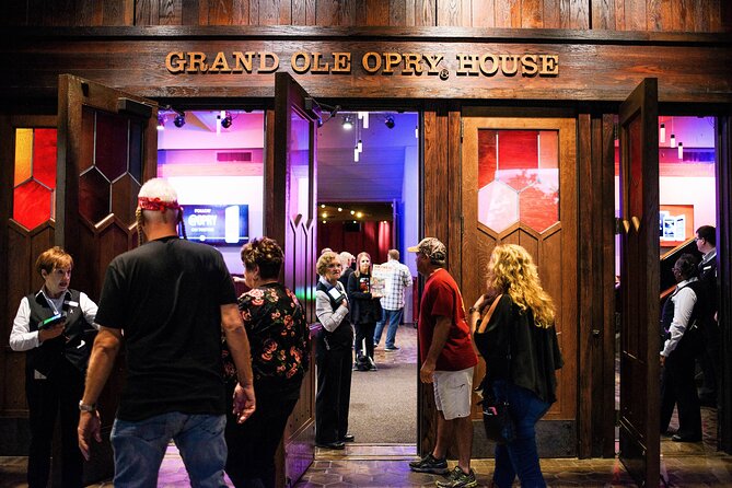 Grand Ole Opry Show Admission Ticket - The 7:00 pm arrival and the first practical hurdle