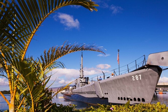 Grand Pearl Harbor and City Tour - Guides can make the city portion worthwhile