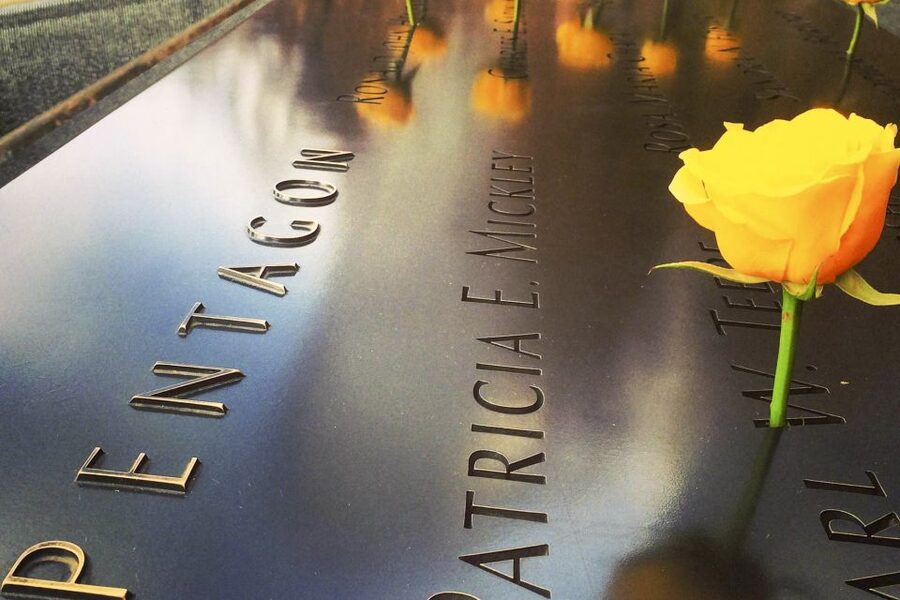 Ground Zero 9/11 Memorial Tour & Optional 9/11 Museum Ticket - St. Paul’s Chapel and the wider Ground Zero story
