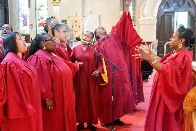 Harlem Sunday Morning Gospel Tour - The Guide Makes the Coach Ride Matter