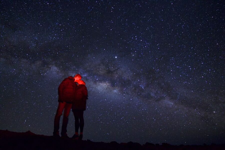 Hawaii’s GOAT Experience: Mauna Kea Summit, Sunset & Stars - Moving lower for a better star show