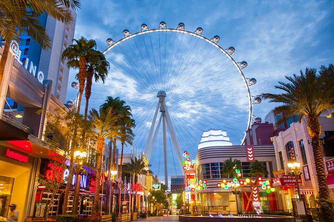 High Roller Wheel Admission Ticket at The LINQ - What happens inside the cabin