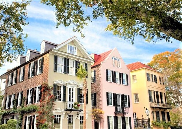 Historic Charleston Guided Sightseeing Walking Tour - Getting your money’s worth from the two hours