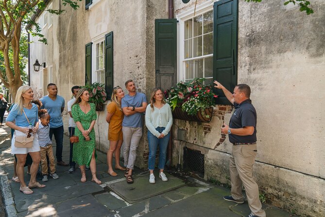 Historic Charleston Walking Tour: Rainbow Row, Churches, and More - Pace, Weather, and Comfort on the Route