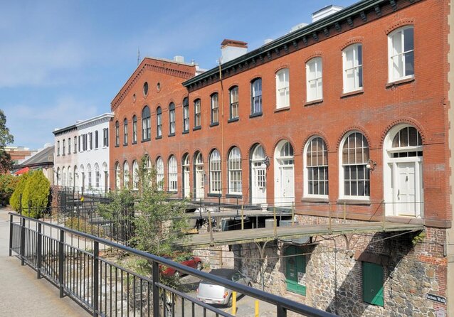 Historic Savannah Guided Walking Tour - Four squares and the design of old Savannah