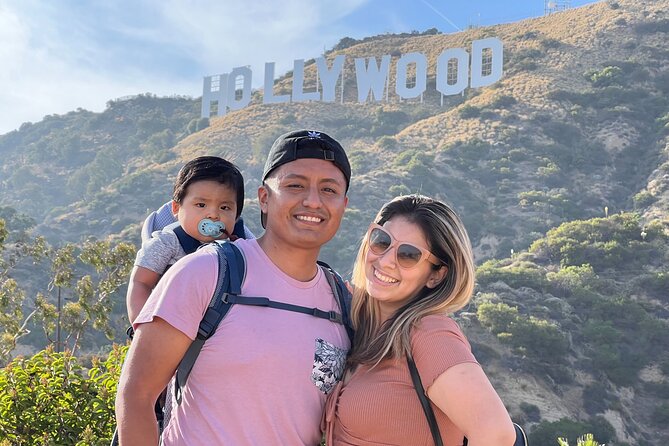 Hollywood Sign 2.5-Hour Tour with Comedians and Their Dogs - What is included for $15