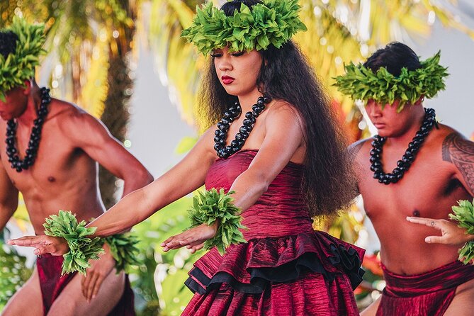 Honolulu: Ka Moana Lūʻau at Aloha Tower – Oceanfront Luau Show - Seating can make or break the experience