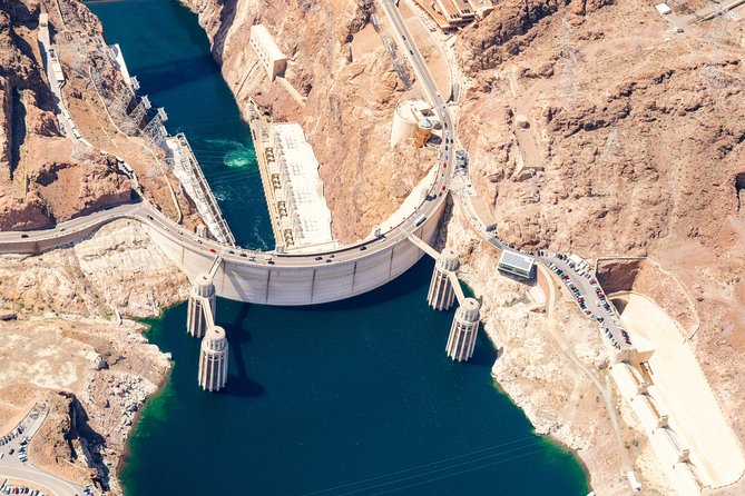 Hoover Dam Inside Tour from Las Vegas, WiFi - The guides can make or break the ride