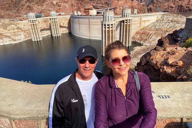 Hoover Dam Walk-On-Top Tour w/ Seven Magic Mountains & Vegas Sign - Timing, pickup, and the return to Las Vegas