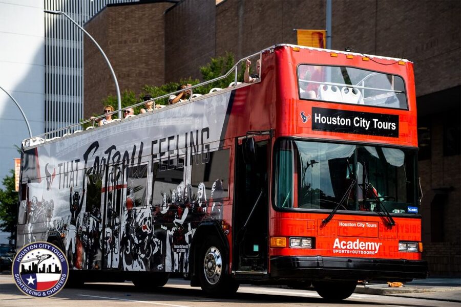 Houston: Guided City Tour by an Open-Top Double Decker Bus - Toyota Center and Discovery Green: Houston’s modern core