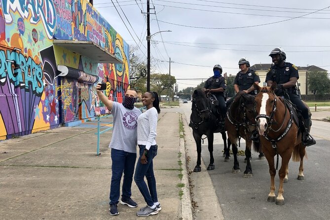 Houston's Official City & Mural Tour! - Start at the cowboy-themed visitor center on Dallas Street