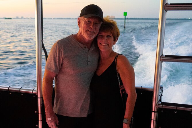 Island Sunset and Skyway Light Show - 3hr Boat Cruise in St. Pete - Sand Dollar Island: the cruise’s most personal stop