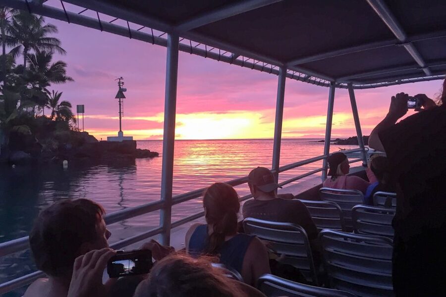 Kailua Kona: Night Manta Ray Adventure on the Big Island - Booking details that affect your decision