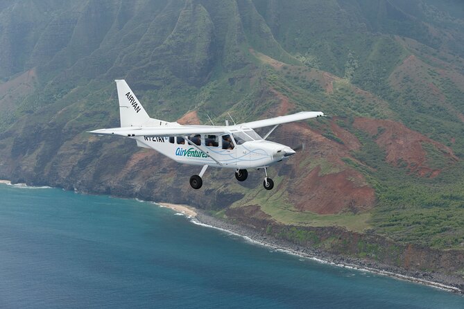 Kauai Airplane Tour: Na Pali Coast, Waterfalls & Window Seats - From Lihue to Wailua’s waterfalls