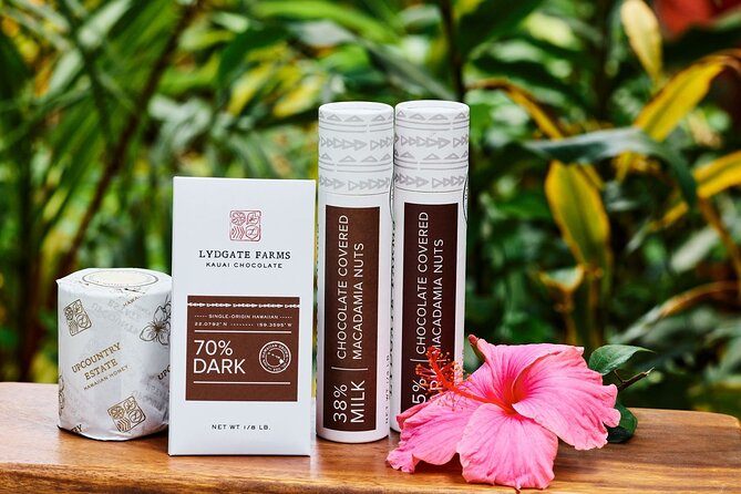 Kauai Chocolate Farm Tasting Tour - Meeting the cacao tree