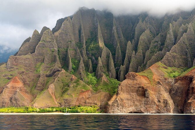 Kauai Deluxe Waterfall Safari: Helicopter Tour - Key points to know before you fly