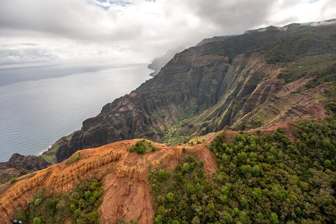 Kauai' Exclusive Helicopter Tour: Land & Explore Olokele Canyon - Weather, cancellations, and schedule changes
