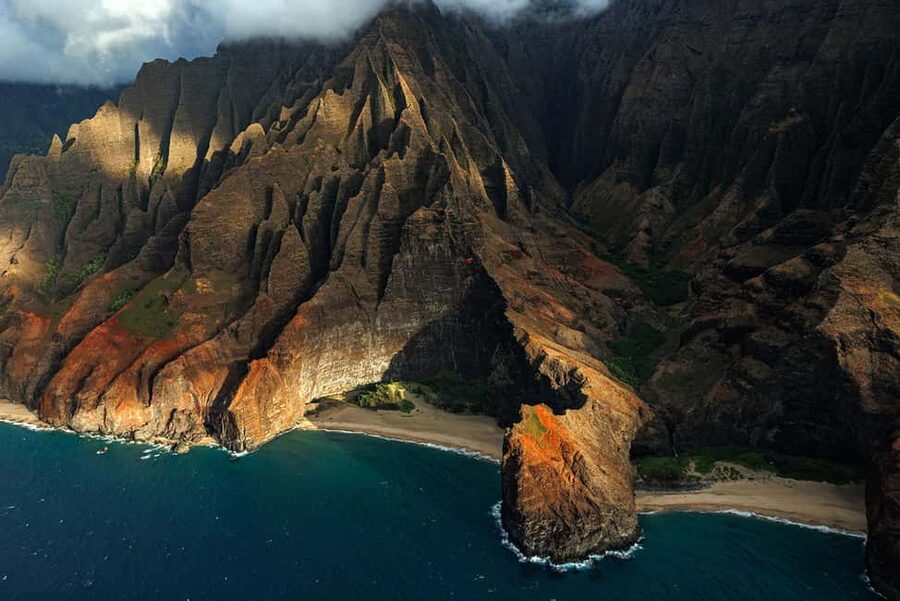 Kauai: Hughes 500 4-Passenger Doors-Off Helicopter Flight - How smooth is the flight?