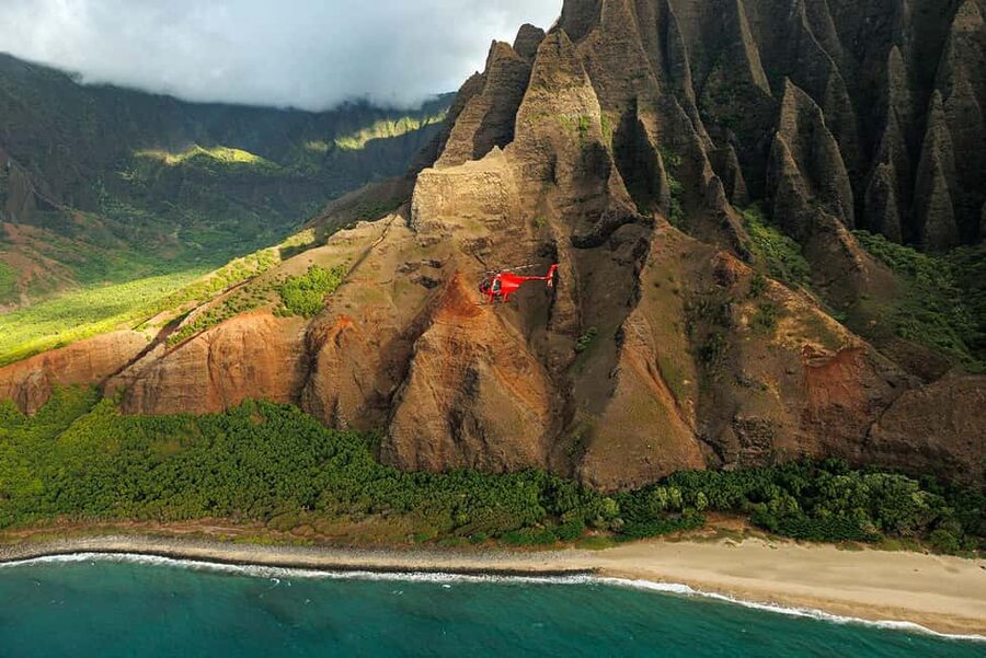 Kauai: Hughes 500 4-Passenger Doors-Off Helicopter Flight - Starting at Lihue Airport