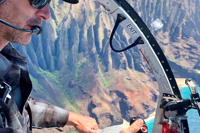 Kauai: Hughes 500 4-Passenger Doors-Off Helicopters - Key points to know before booking