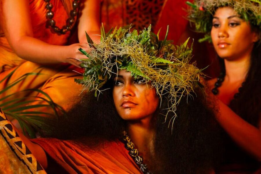 Kauai: Luau Kalamaku with Buffet Dinner & Show - Choosing your seats at Kilohana Plantation