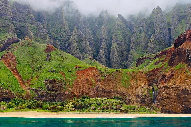 Kauai: Nā Pali Coast Zodiac Raft Expedition and Snorkeling - What the Zodiac ride really feels like