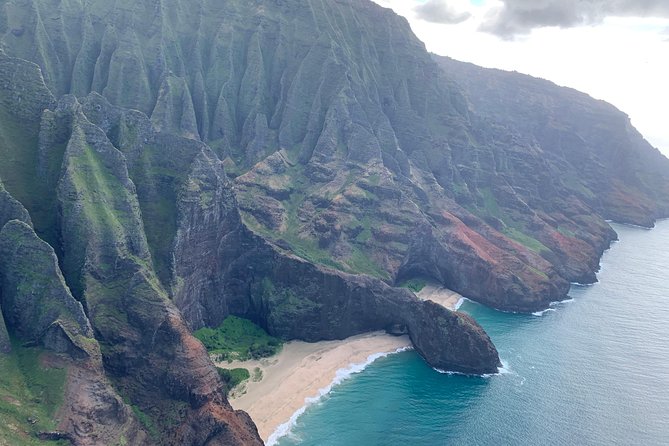 Kauai Private Doors-Off Helicopter: Ultimate Waterfalls & Canyons - Hanalei Bay and the north shore