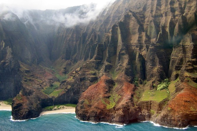 Kauai Private Doors-Off Helicopter: Ultimate Waterfalls & Canyons - Manawaiopuna Falls, the Jurassic Park waterfall